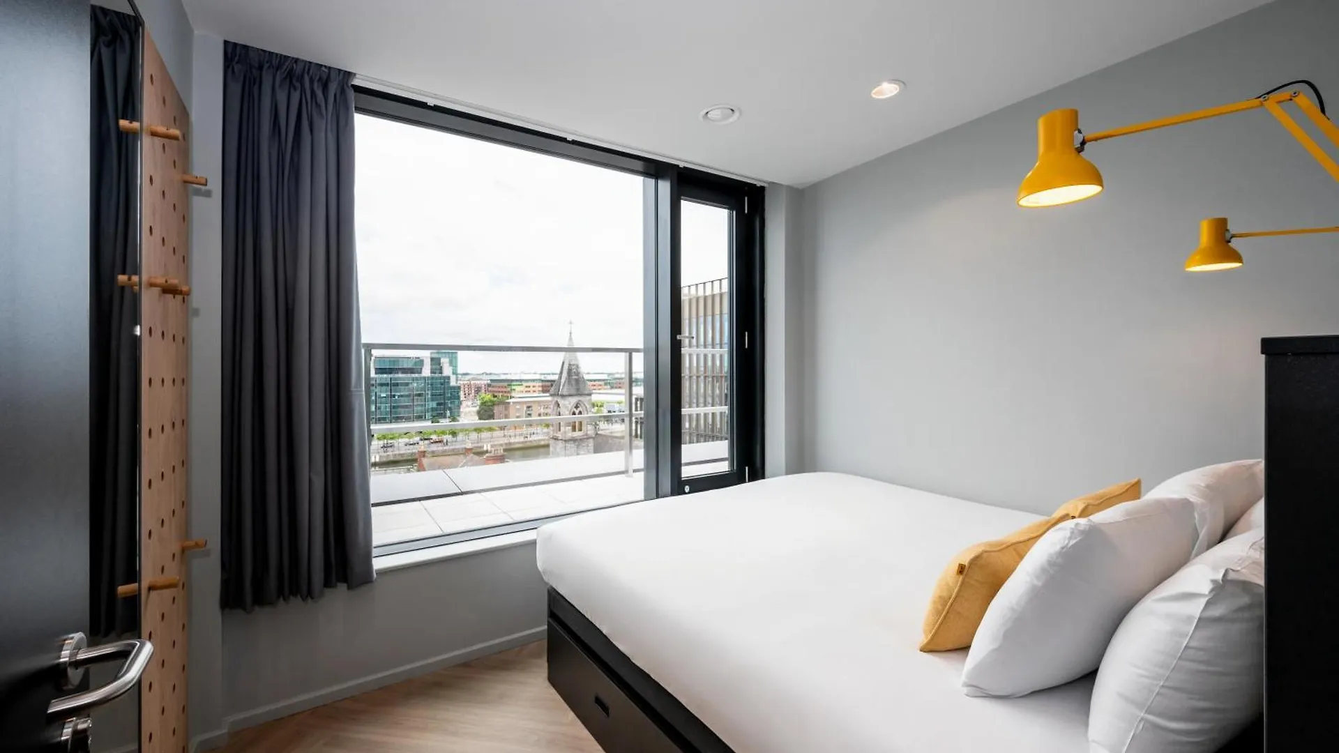 Staycity Aparthotels Dublin City Quay