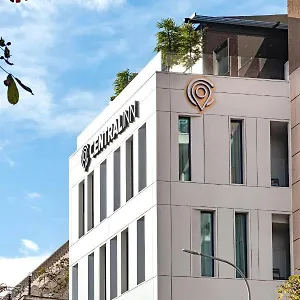 Central Inn Hotel 4* تيرانا