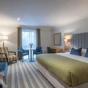 heights-hotel.hotel-killarney.com/