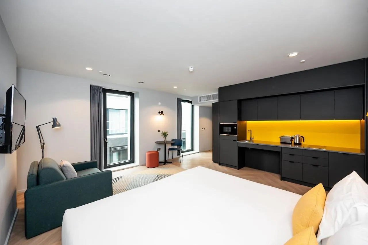 Staycity Aparthotels Dublin City Quay 4*,  İrlanda